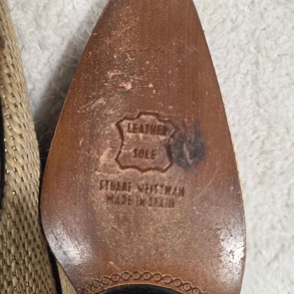 Stuart Weitzman step into